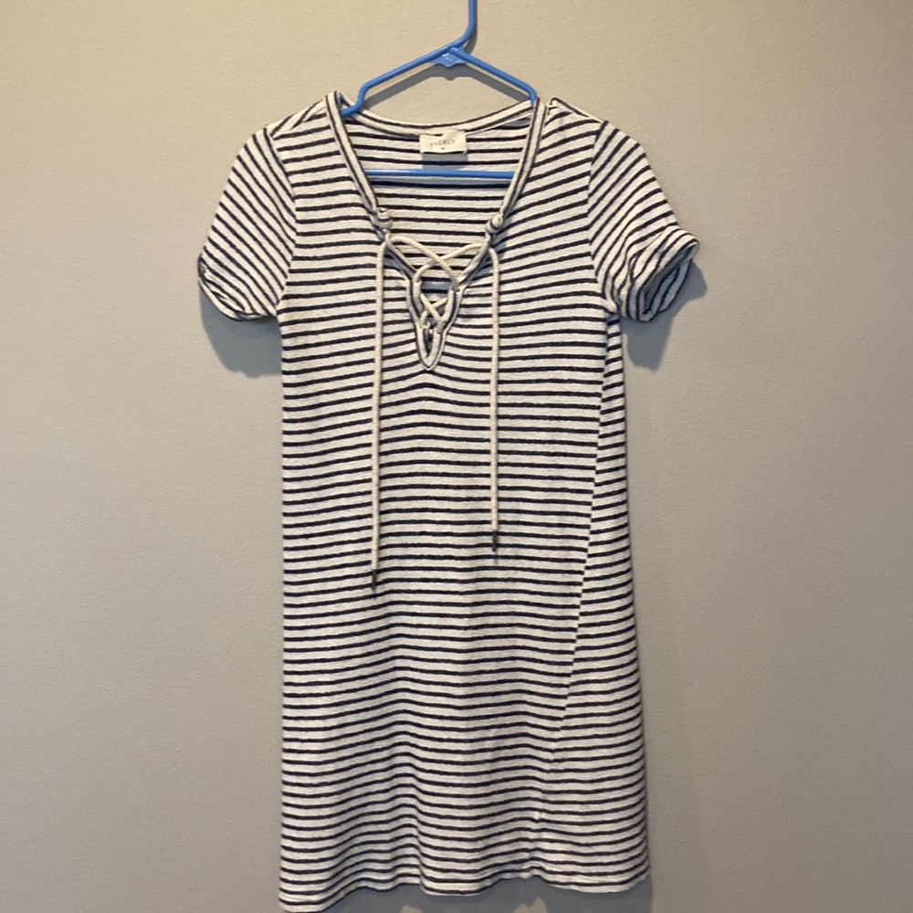 Anthropology Everly dress Sz Sm. Like new